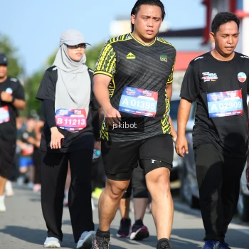 Runner Photo 3676521