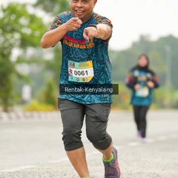 Runner Photo 3676531