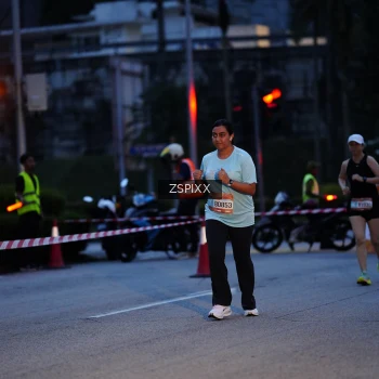 Runner Photo 3676562