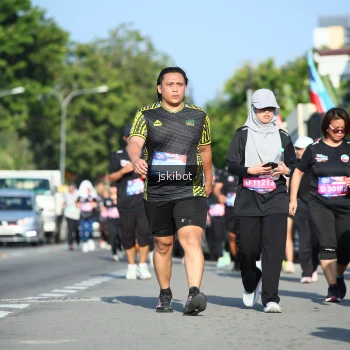 Runner Photo 3676590