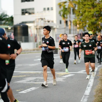 Runner Photo 3676608