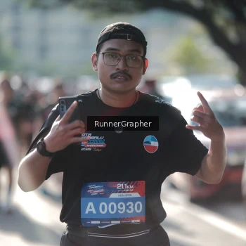 Runner Photo 3676615
