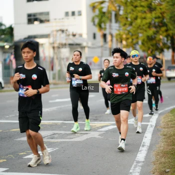 Runner Photo 3676627