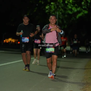 Runner Photo 3676644