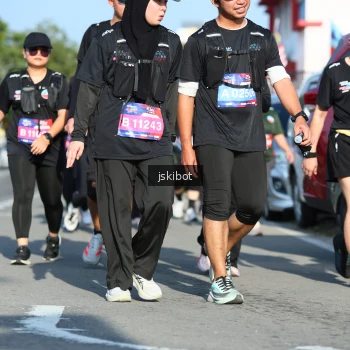Runner Photo 3676667