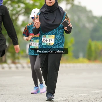 Runner Photo 3676687