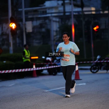 Runner Photo 3676698