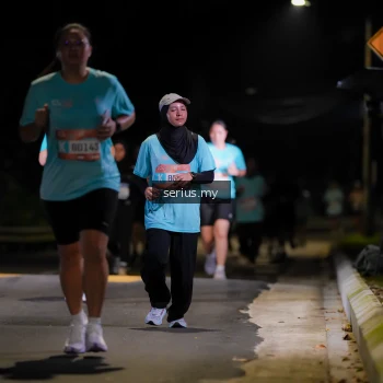 Runner Photo 3676713