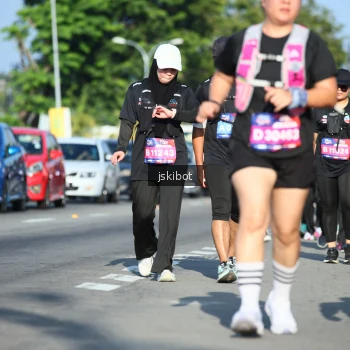 Runner Photo 3676731
