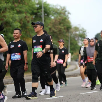 Runner Photo 3676734