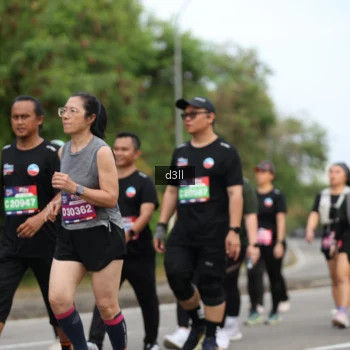 Runner Photo 3676756