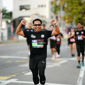 Runner Photo 3676774