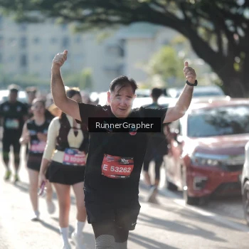 Runner Photo 3676782