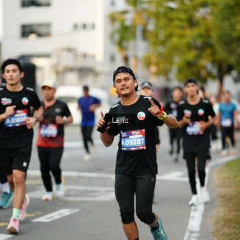 Runner Photo 3676794