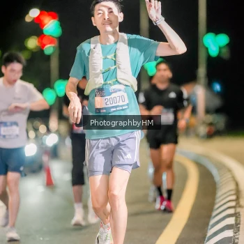 Runner Photo 3676801