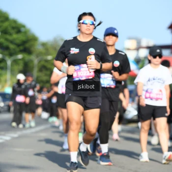 Runner Photo 3676809