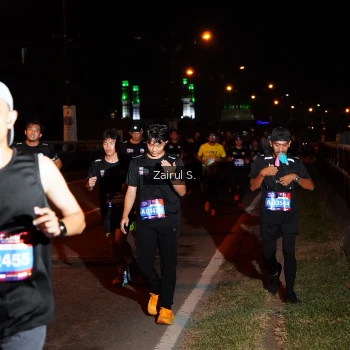Runner Photo 3676842