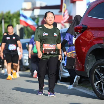 Runner Photo 3676875