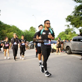 Runner Photo 3676889