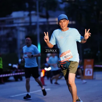 Runner Photo 3676901