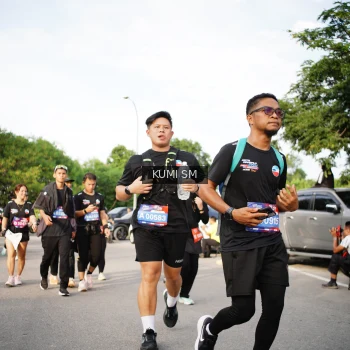 Runner Photo 3676917
