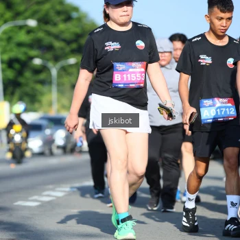 Runner Photo 3676929
