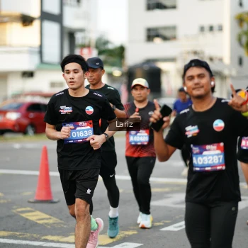 Runner Photo 3676939