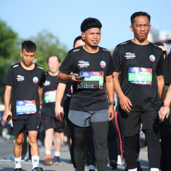 Runner Photo 3676953