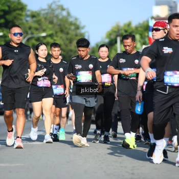 Runner Photo 3676981