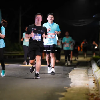 Runner Photo 3676992