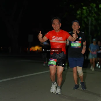 Runner Photo 3677011