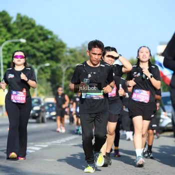 Runner Photo 3677028