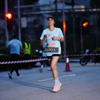 Runner Photo 3677110