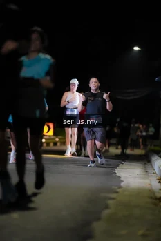 Runner Photo 3677120