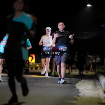 Runner Photo 3677132