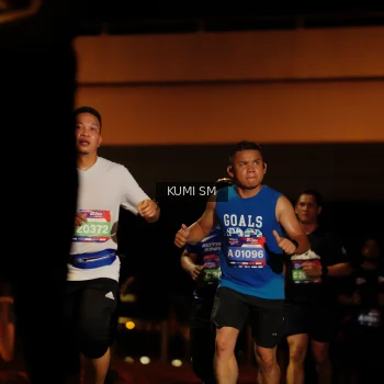 Runner Photo 3677143