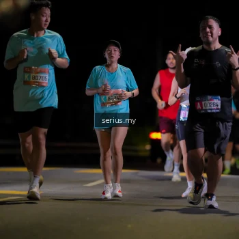 Runner Photo 3677165