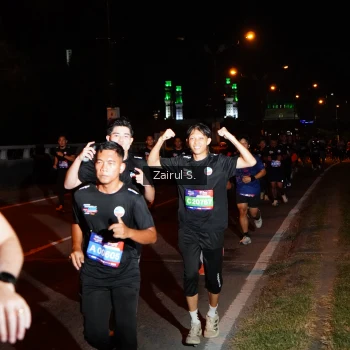 Runner Photo 3677173