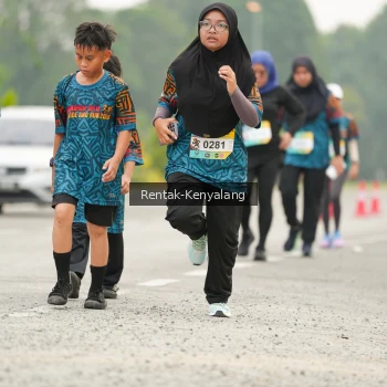 Runner Photo 3677174