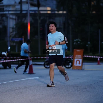 Runner Photo 3677195