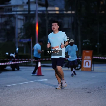 Runner Photo 3677196