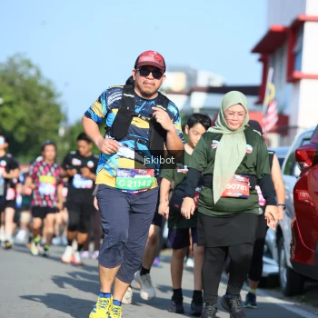 Runner Photo 3677243