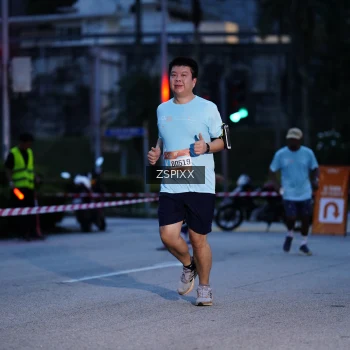 Runner Photo 3677247