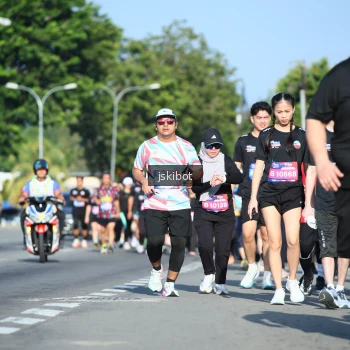 Runner Photo 3677277