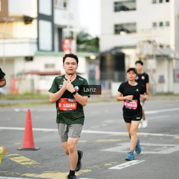Runner Photo 3677285