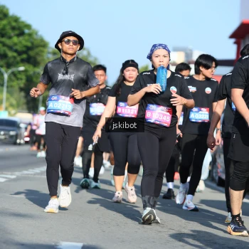 Runner Photo 3677300