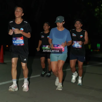 Runner Photo 3677301