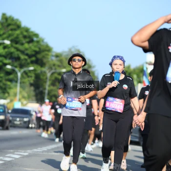 Runner Photo 3677315