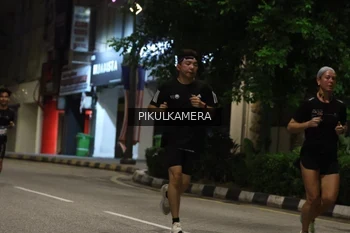 Runner Photo 3677327