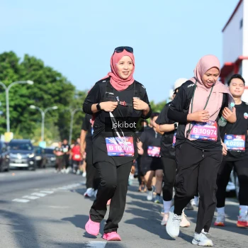 Runner Photo 3677349
